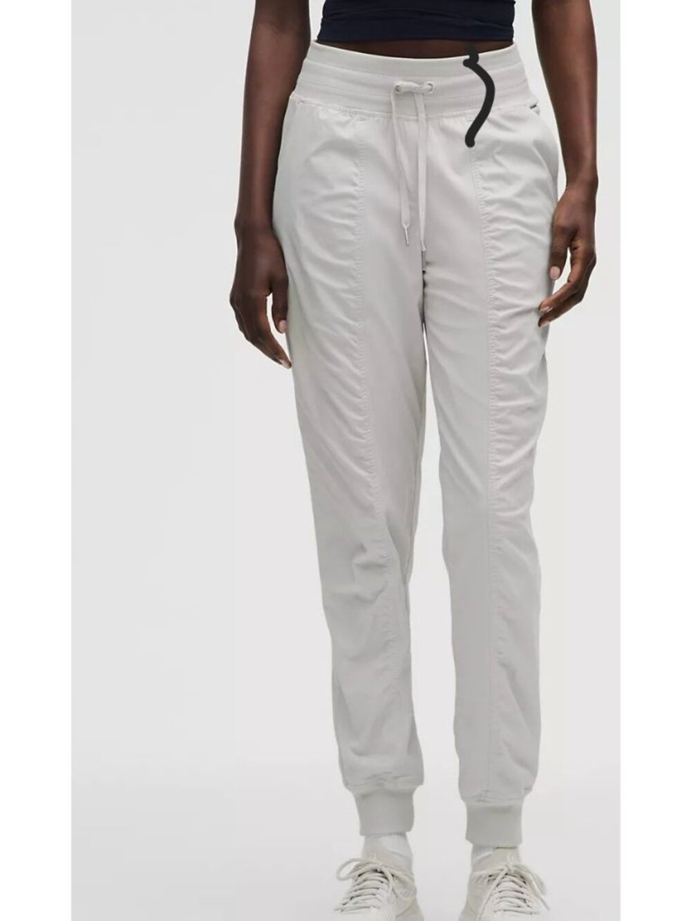 Lululemon Athletica Womens Dance Studio Joggers Mid Rise bone pants size 4 Yoga